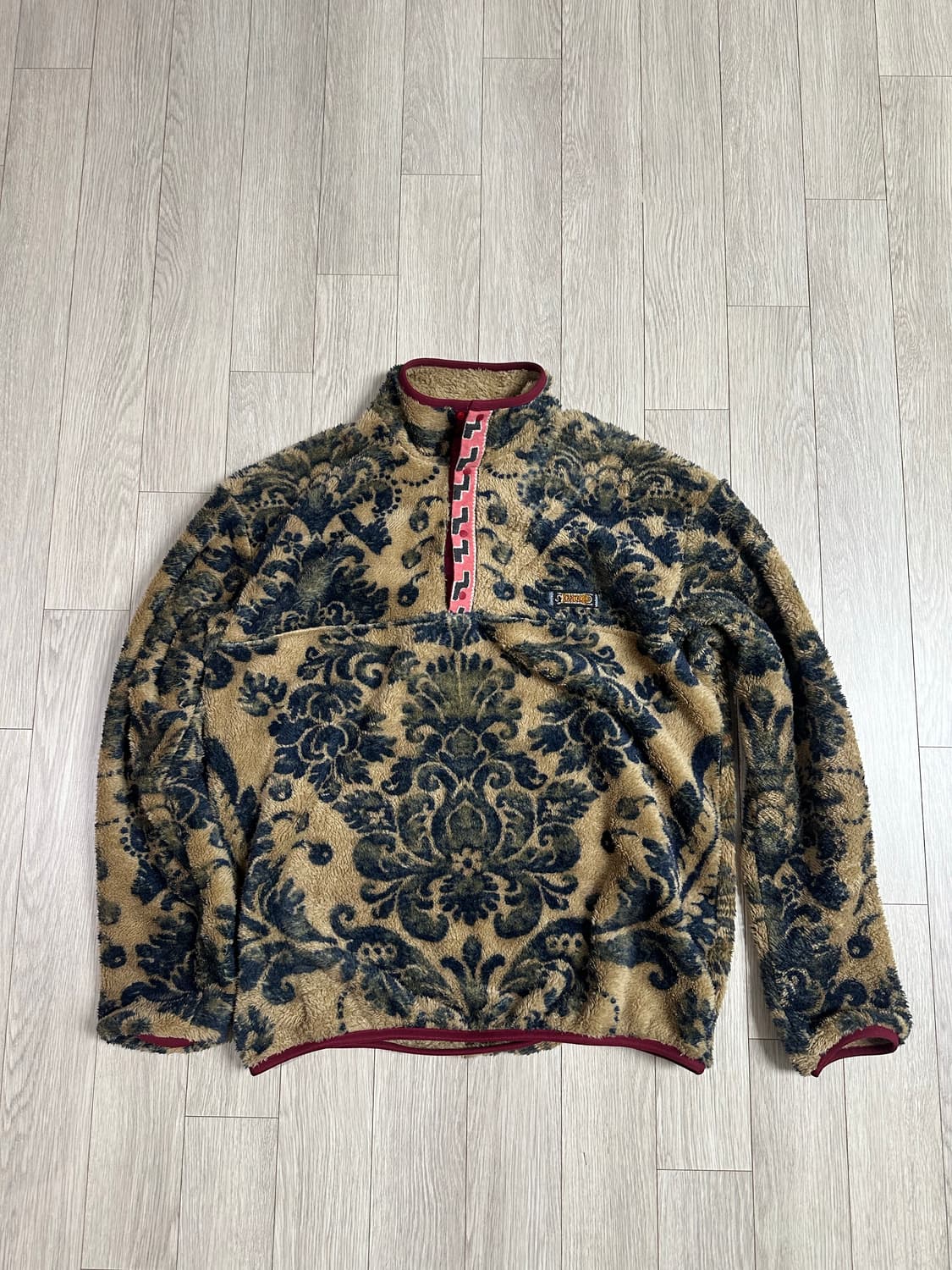 캐피탈 다마스크 스냅 티셔츠 4사이즈 상품이미지1