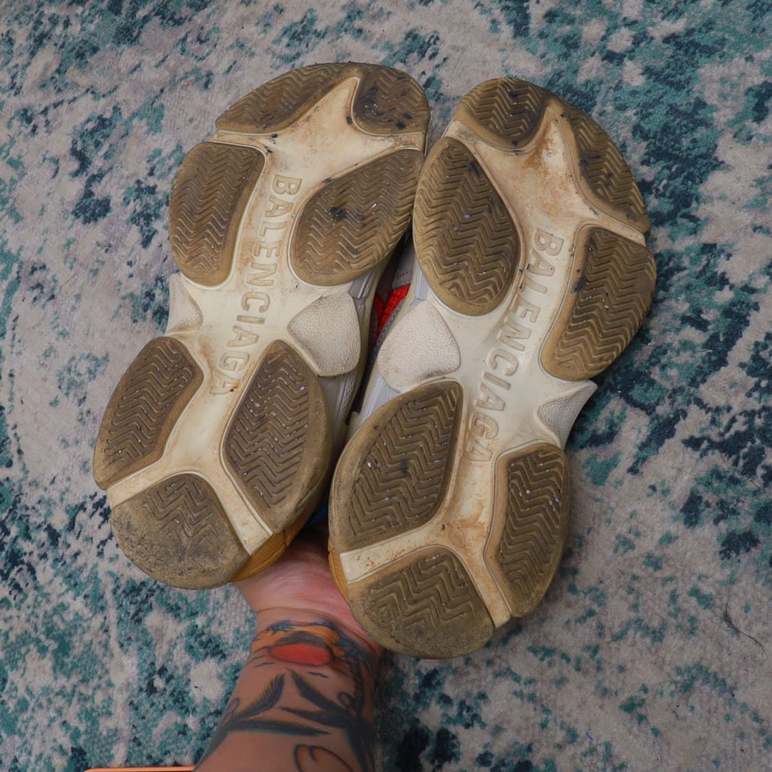 Balenciaga 발렌시아가 트리플 S 스니커즈 신발 36 상품이미지5