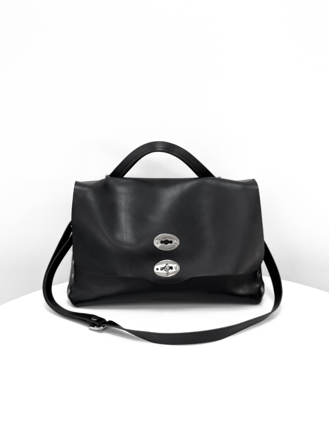 Zanellato Postina Studded Shoulder Bag 상품이미지1