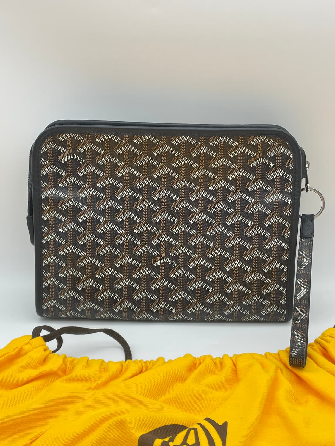 [ 새상품급 / 키링포함 ] 고야드 쥬방스 토일렛백 MM 클러치백 블랙 상품이미지1