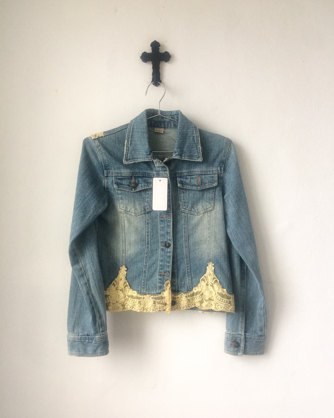 axes femme lace trimming denim jacket 상품이미지1
