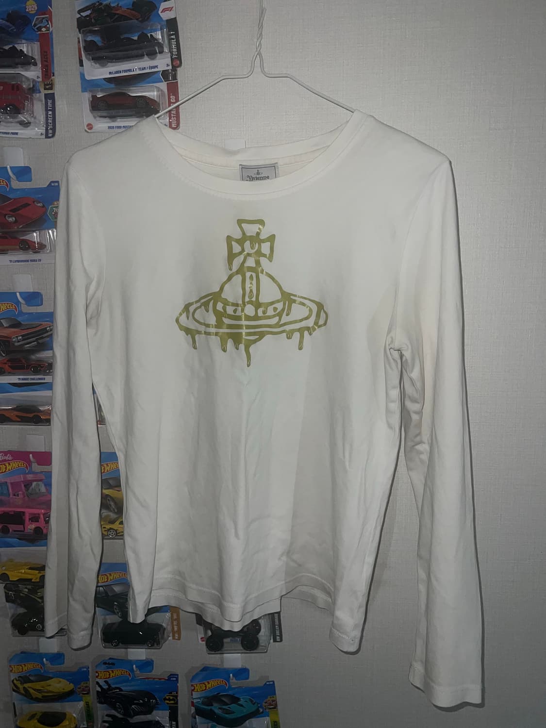 비비안웨스트우드 롱슬리브 상품이미지2