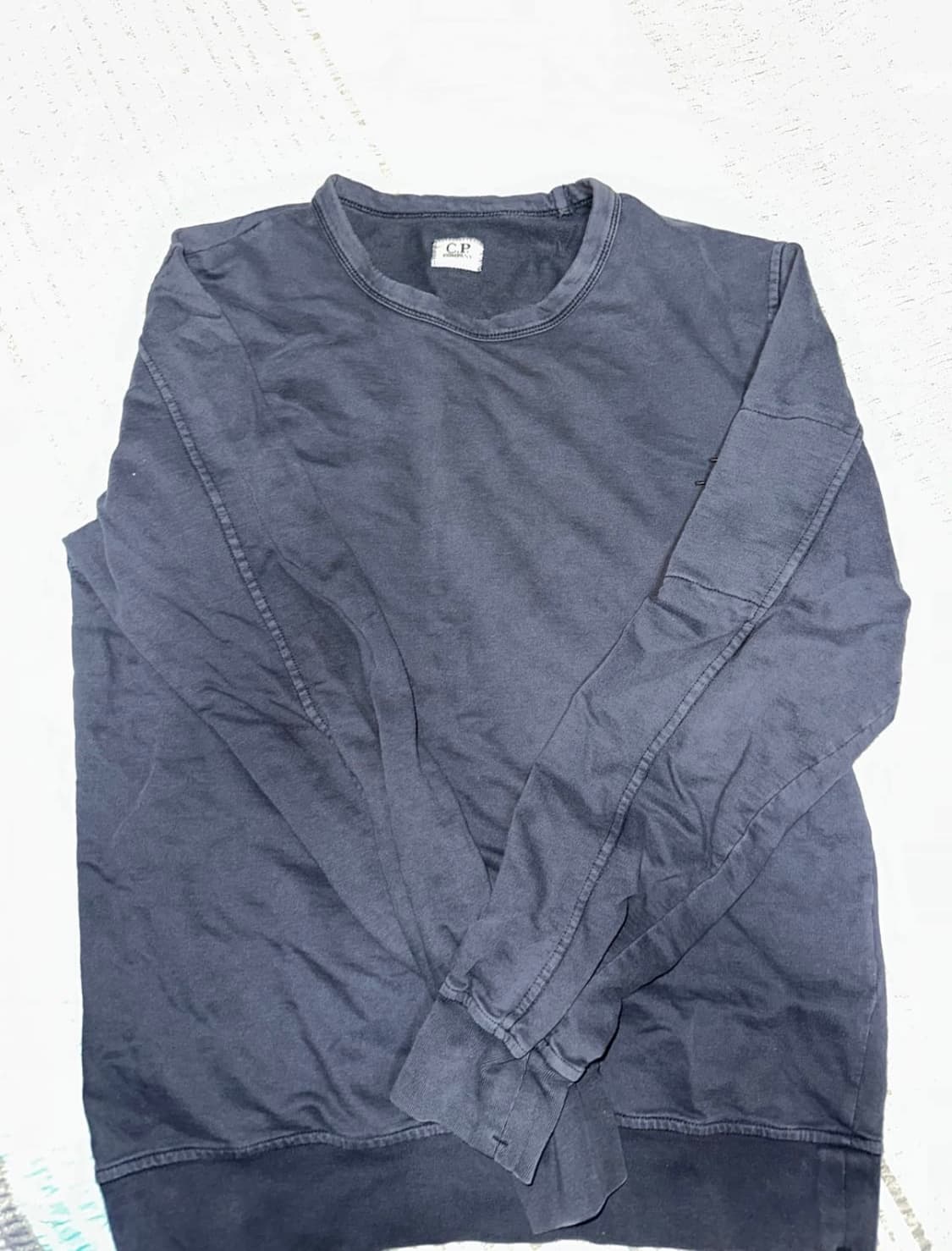 c.p컴퍼니 롱슬리브 상품이미지1