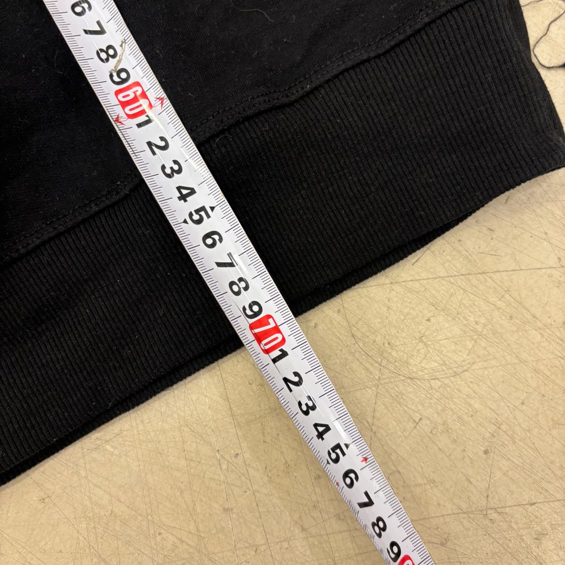 챔피온 빅로고 블랙 맨투맨 상품이미지4