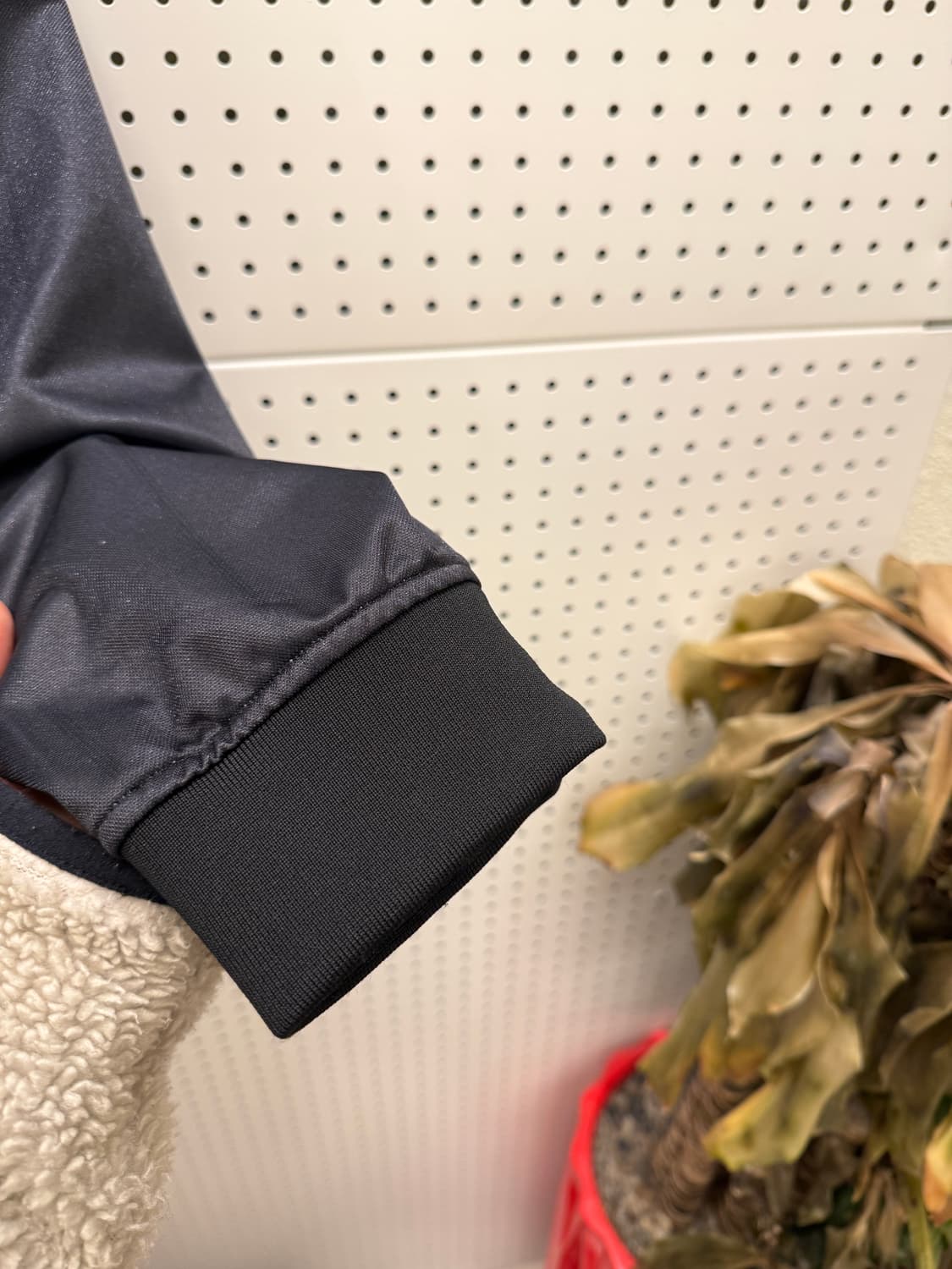 위캔더스 빅로고 블록코어 박시핏 카라 트레이닝 탑 U120 상품이미지3