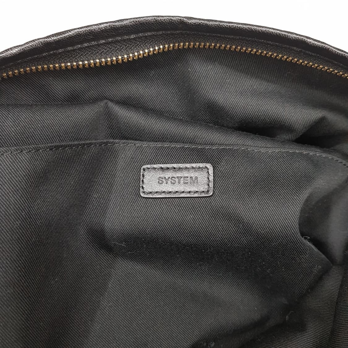 한섬 시스템 2023 퀄팅 레더 무드 숄더백 상품이미지6