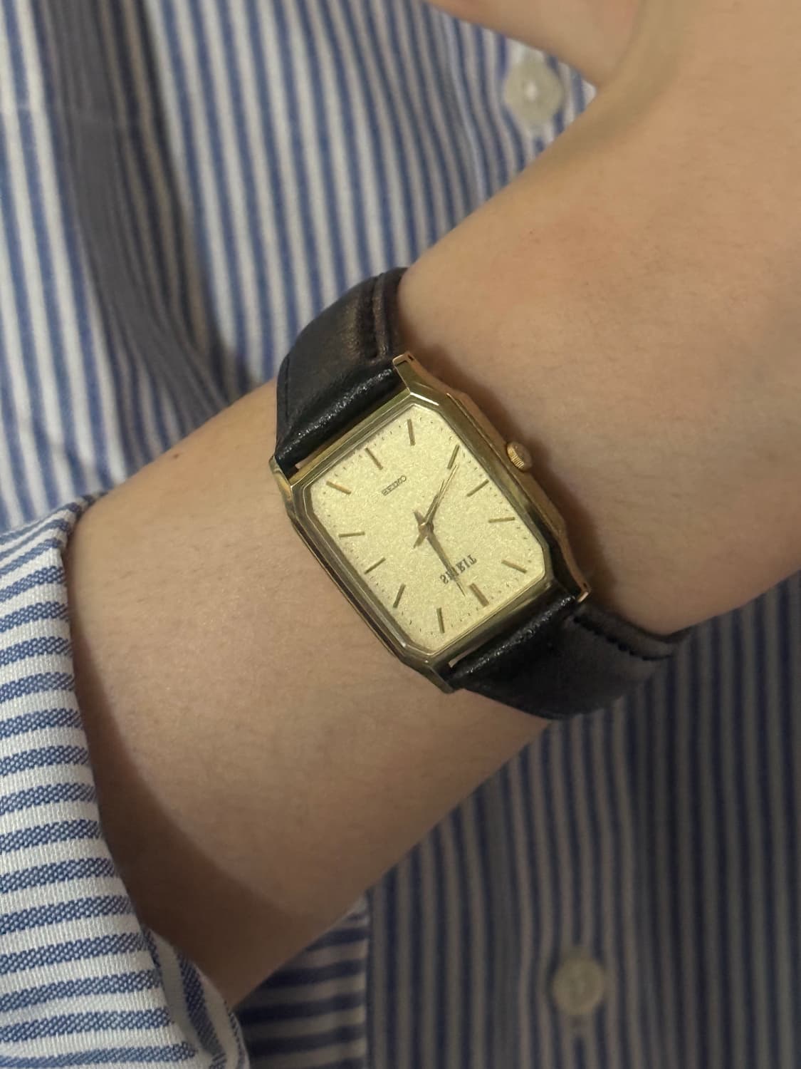 SEIKO 빈티지 쿼츠 시계 상품이미지5