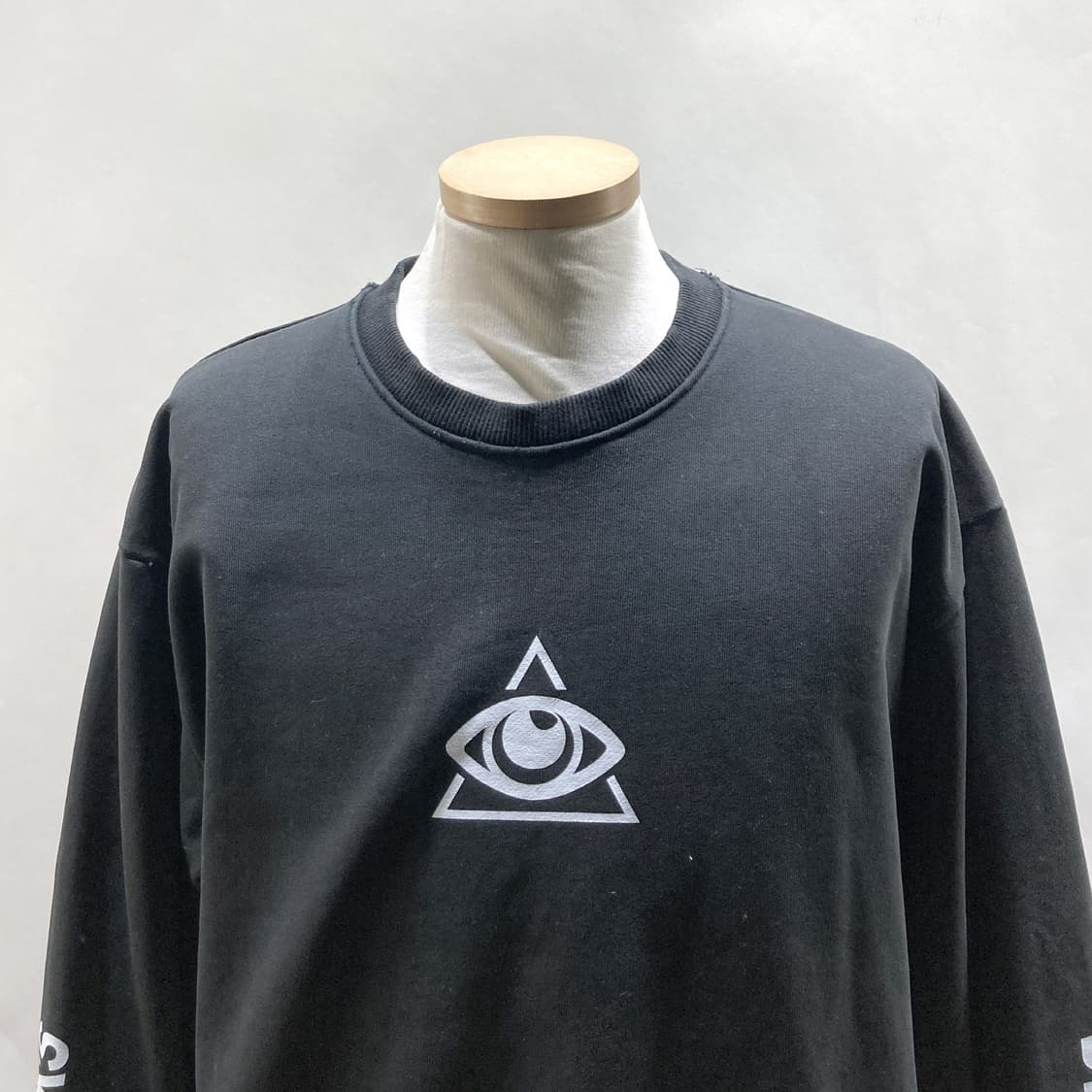 디바이스웍스 남성맨투맨티 블랙 L-XL  상품이미지2