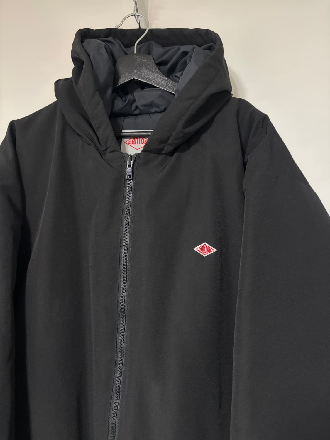 단톤 쇼트 후드 다운패딩 L 상품이미지3