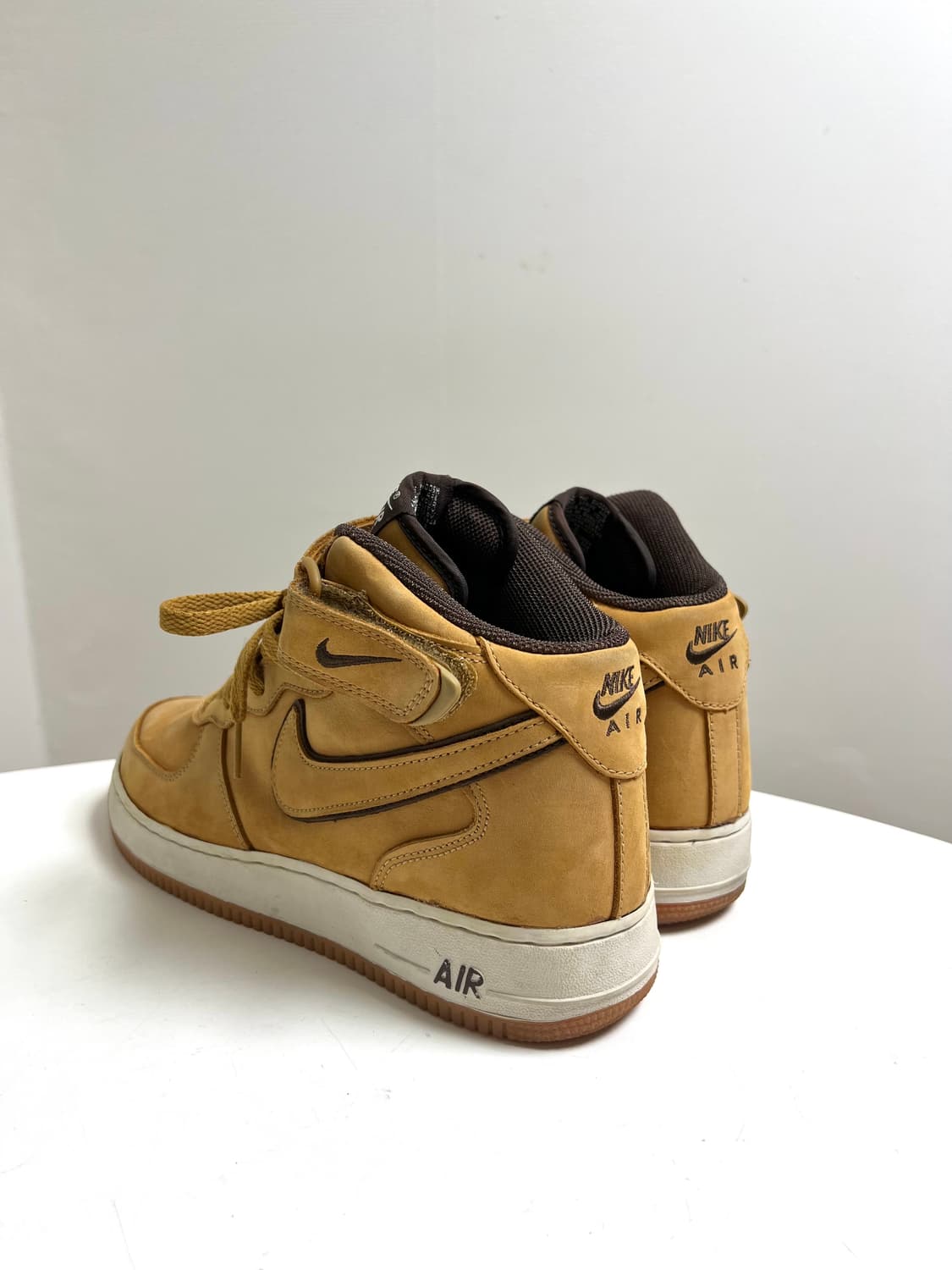 [280] 나이키 에어 포스 1 미드 03년 WP 상품이미지4