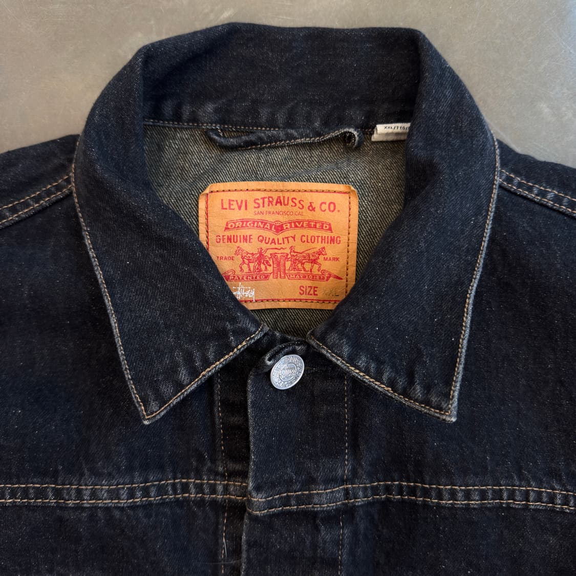 리바이스 X 스투시 데님 트러커 자켓 상품이미지3