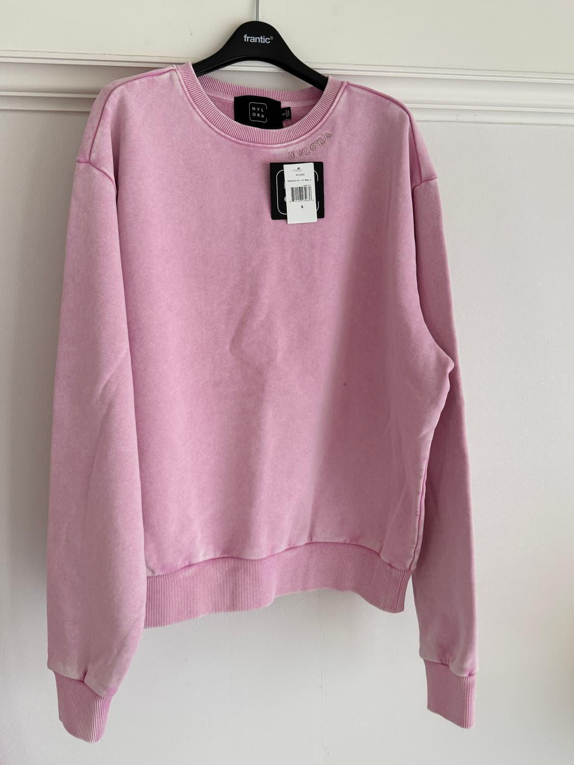 새상품) 나일로라 NYLORA 핑크 맨투맨 S 상품이미지1