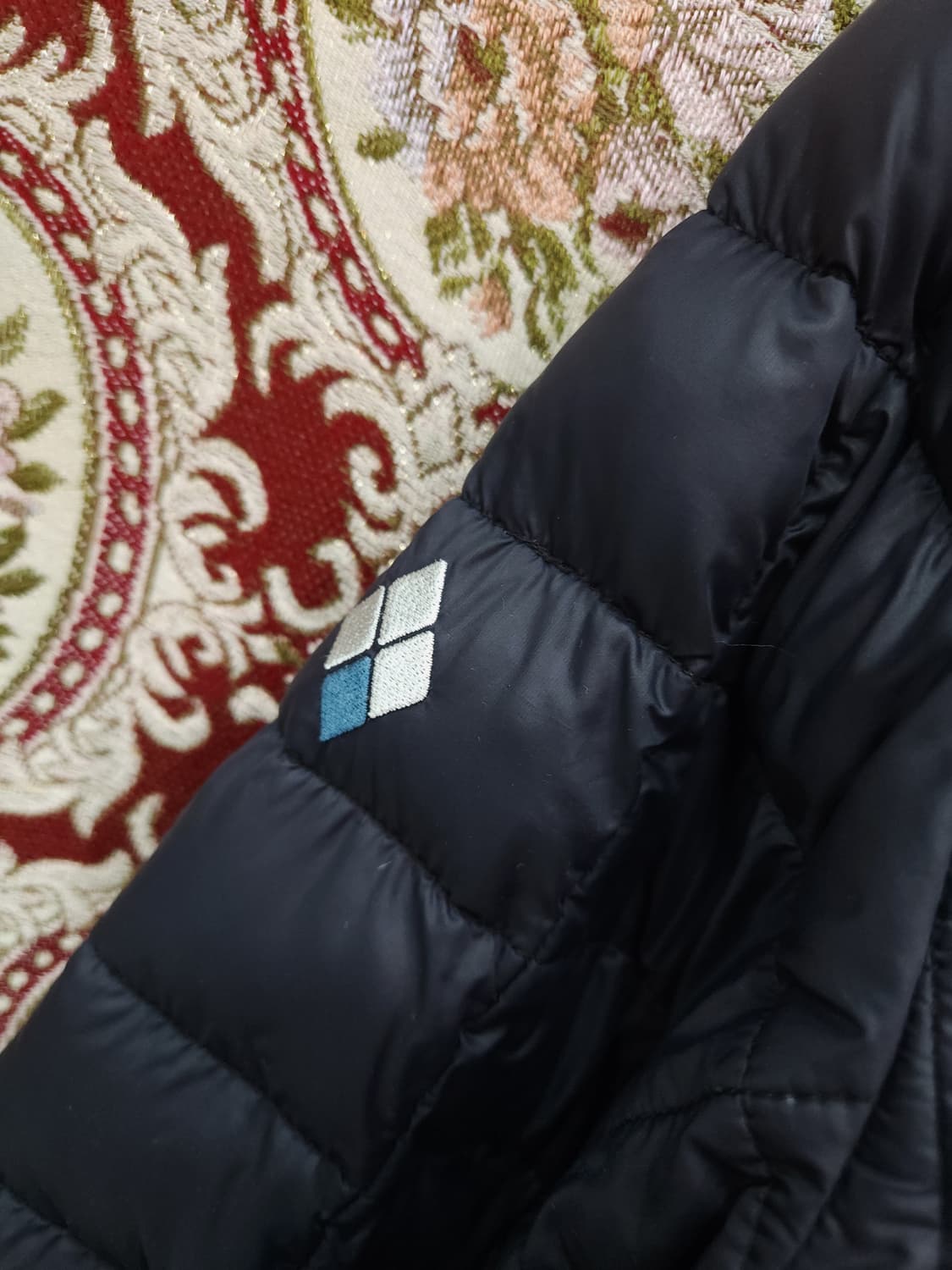 몽벨 800필 구스 경량 패딩점퍼

 상품이미지4