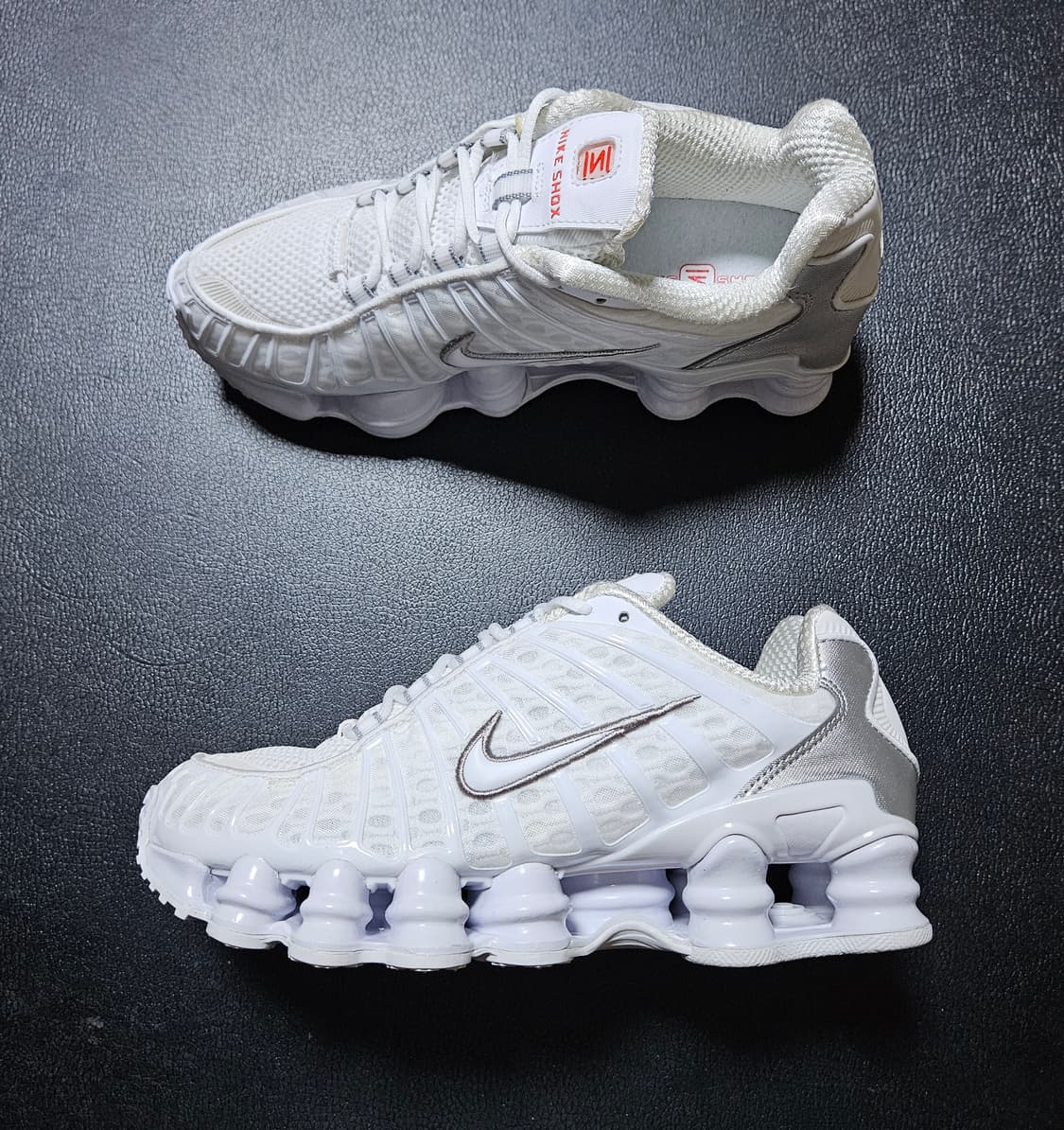 240 나이키 샥스TL 화이트 맥스 오렌지 상품이미지1