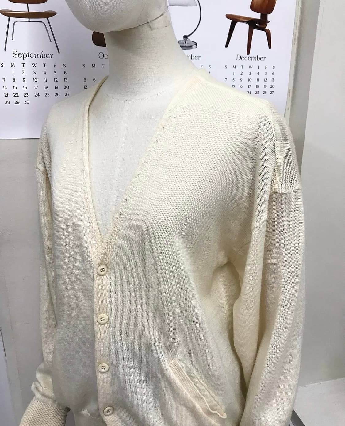 입생로랑 로고 아이보리 가디건 상품이미지7