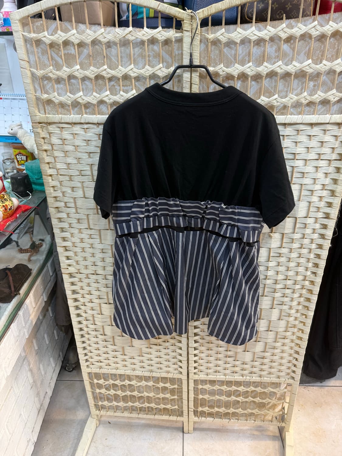 2/66 정품 사카이 블라우스 팝니다 상품이미지6