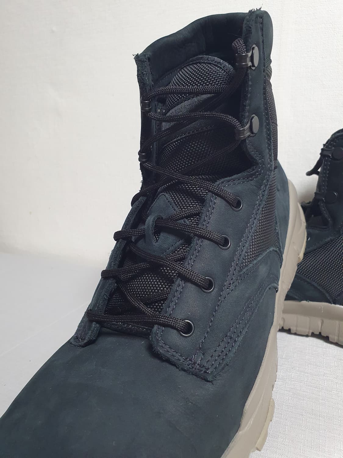 무료배송 300mm 나이키 SFB 6 레더 부츠 블랙 상품이미지4