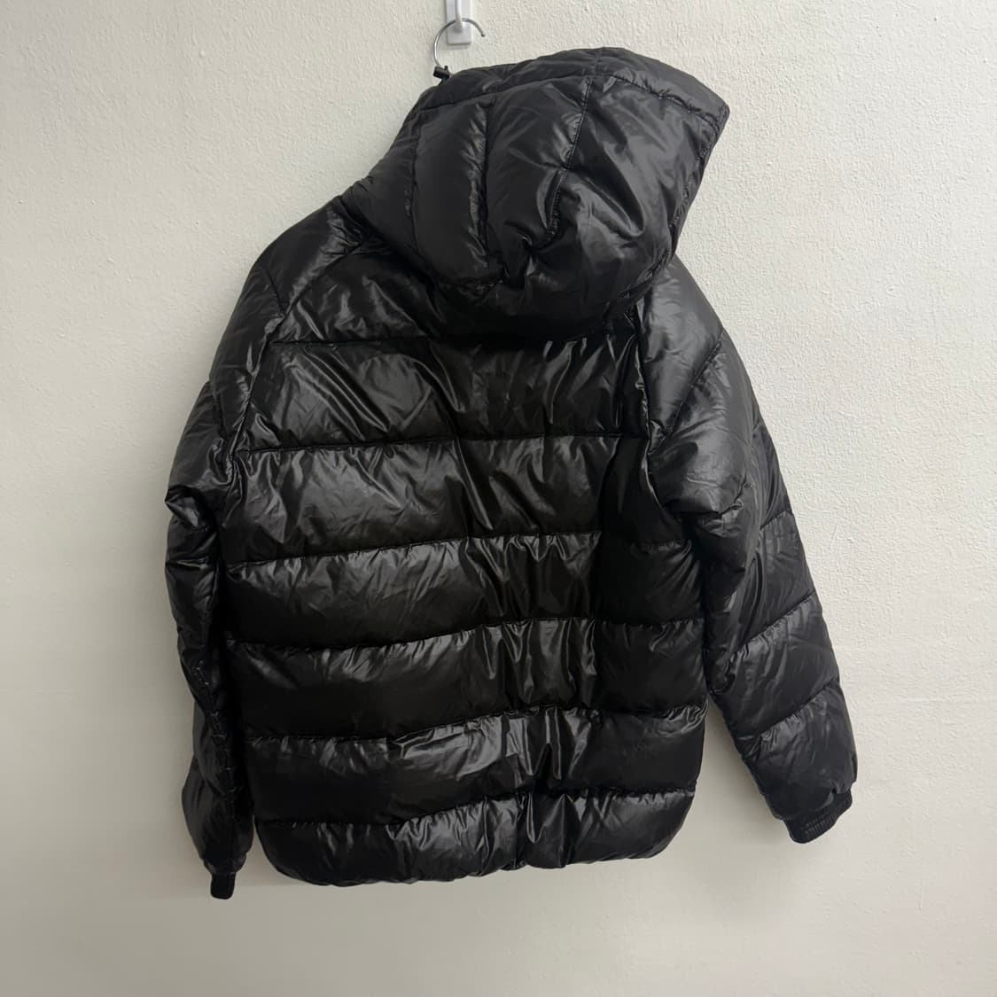 아디다스 블랙 다운 패딩 점퍼 (90) 상품이미지4