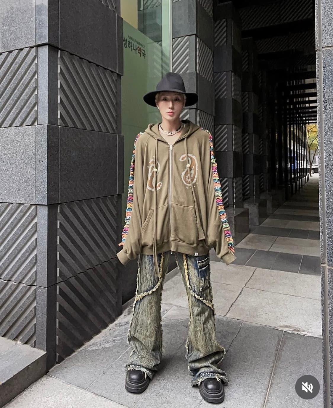 Eseelmi 웨스턴 후드집업 상품이미지3