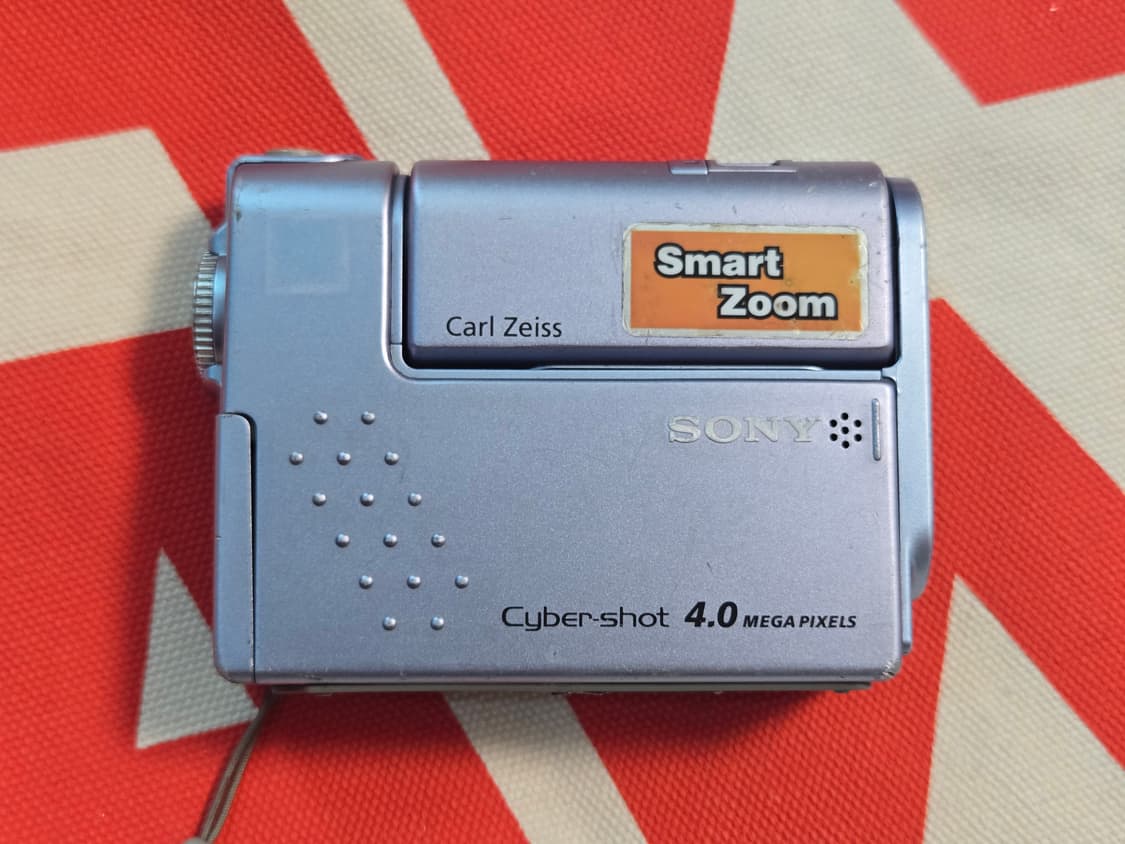 소니 DSC-F77A 렌즈회전식 디카 상품이미지1