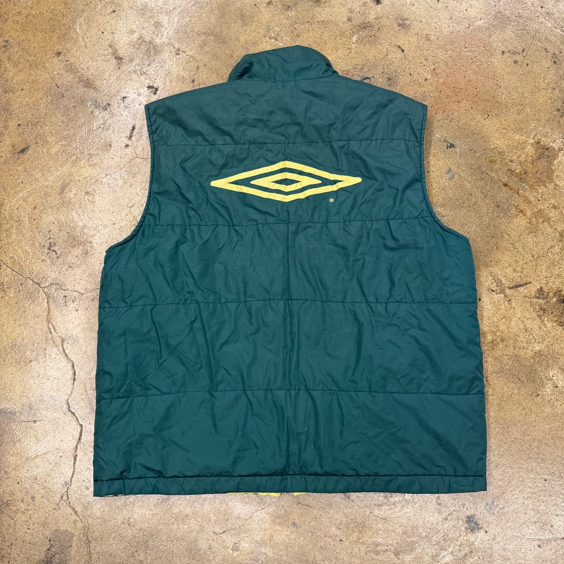 [정품] 엄브로 전북 현대 모터스 양면 패딩조끼 b14 상품이미지4