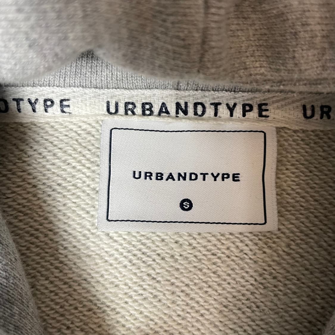 어반디타입 LOVE 빅로고 그레이 후드 S 상품이미지4