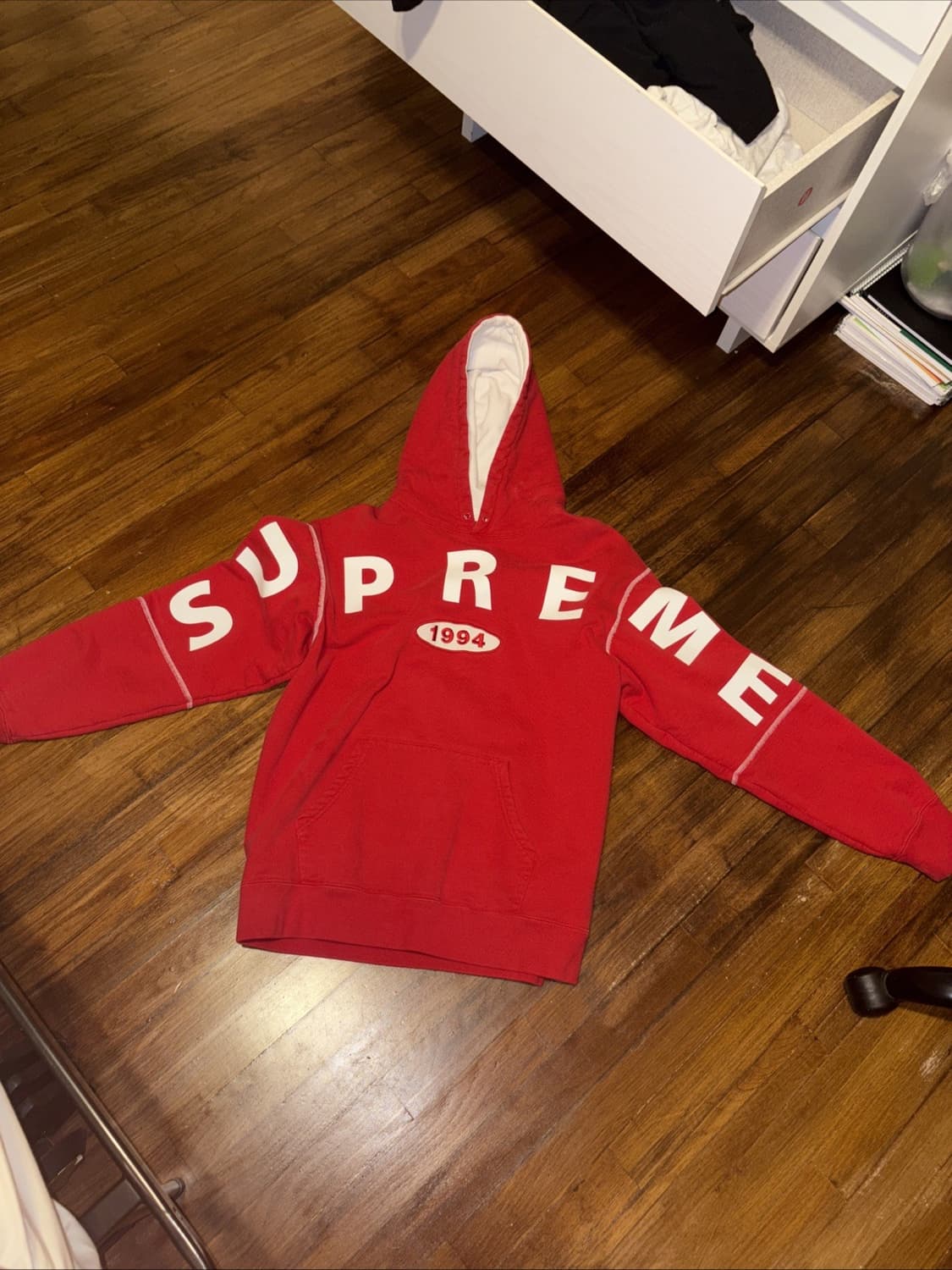 19FW 슈프림 스프레드 로고 후드티 상품이미지1