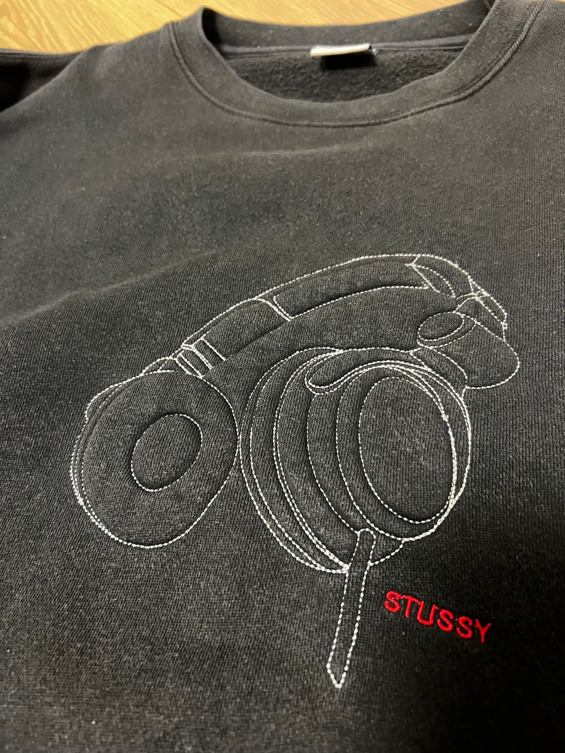 스투시 빈티지 헤드폰 맨투맨 상품이미지2