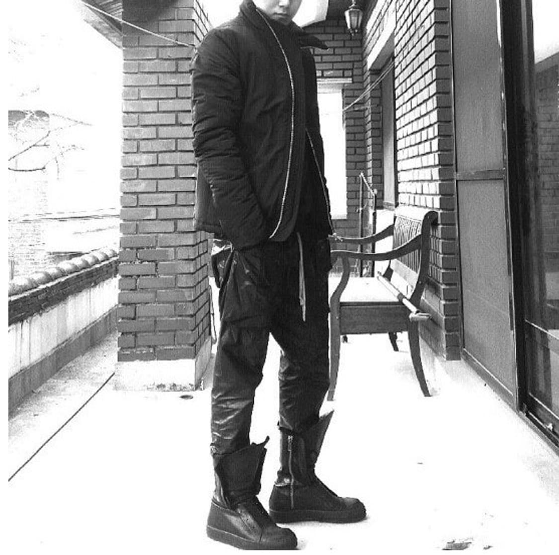 릭오웬스 13FW 롱라몬즈 부츠 올검 트리플블랙  상품이미지9