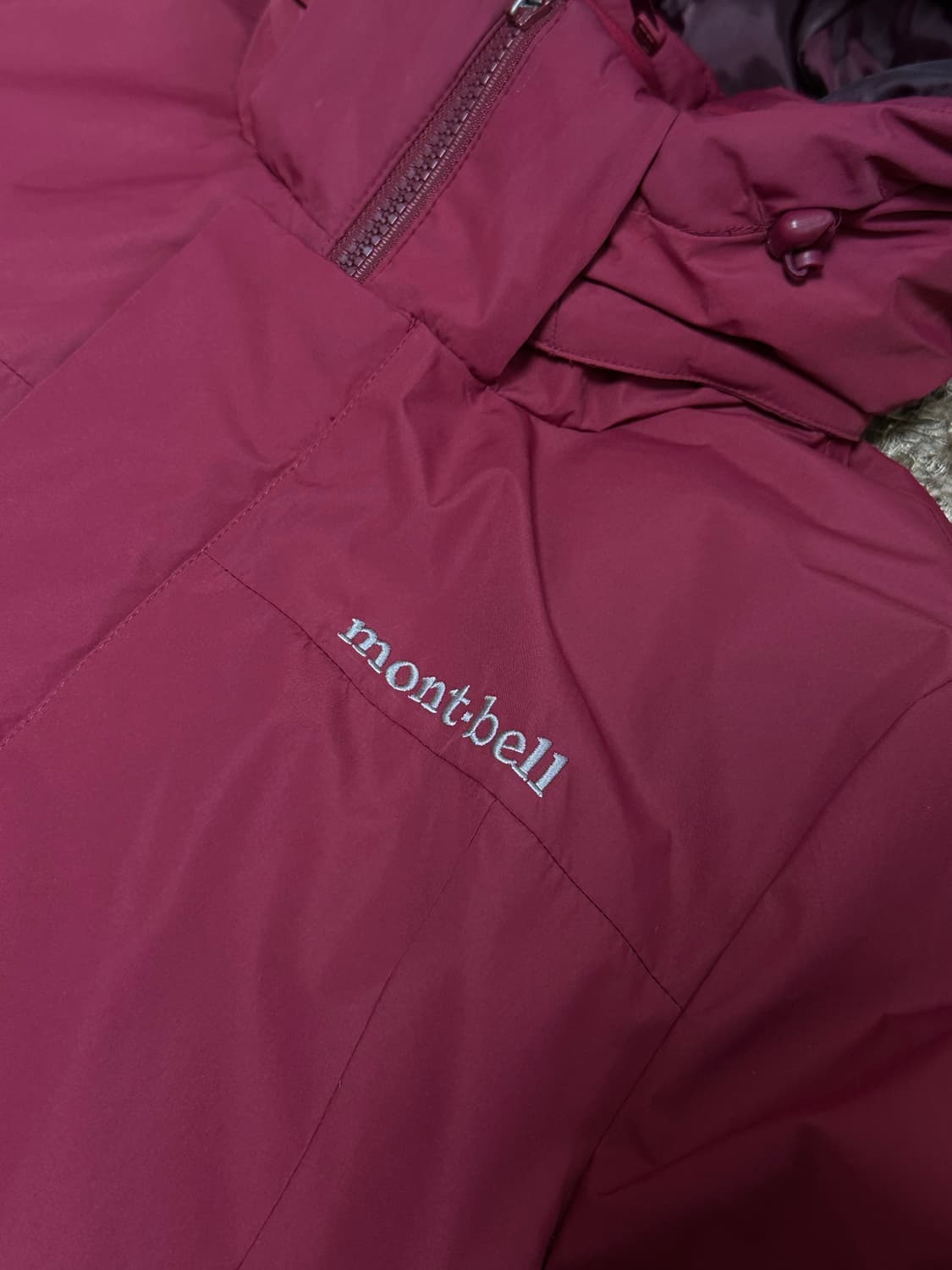 몽벨 클라우드 마운틴 패딩 95 미디움 버건디 상품이미지3