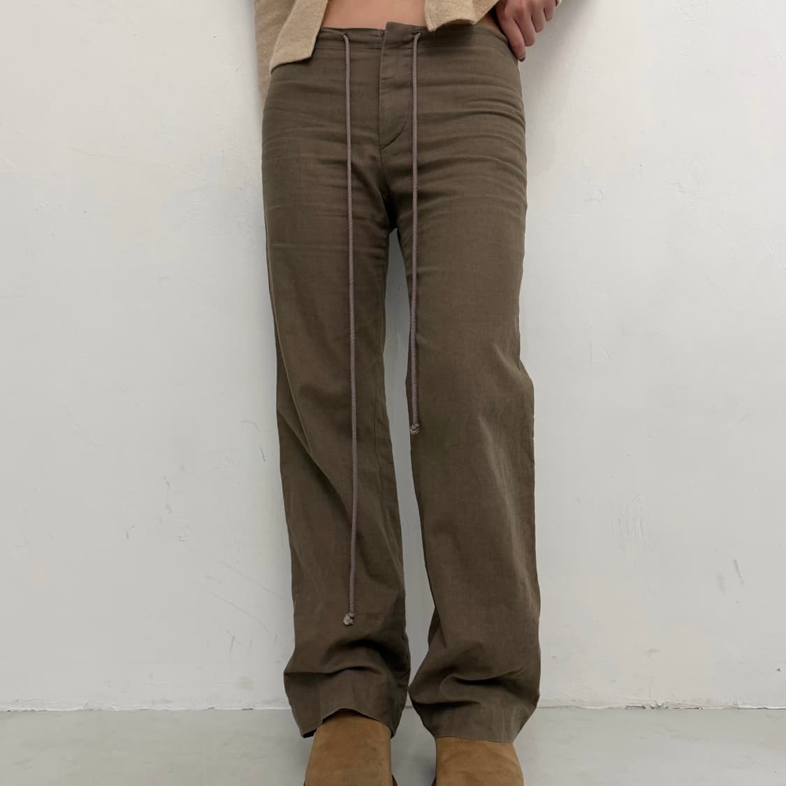 에고이스트 카키 코튼 슬랙스 상품이미지1