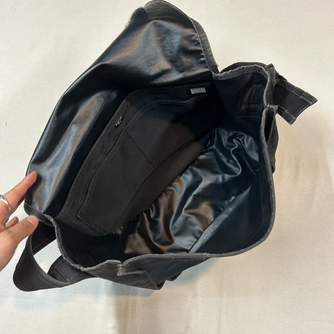 요시다 포터 스테인 블랙 메신저백 가방 숄더백 크로스백 W33 상품이미지5