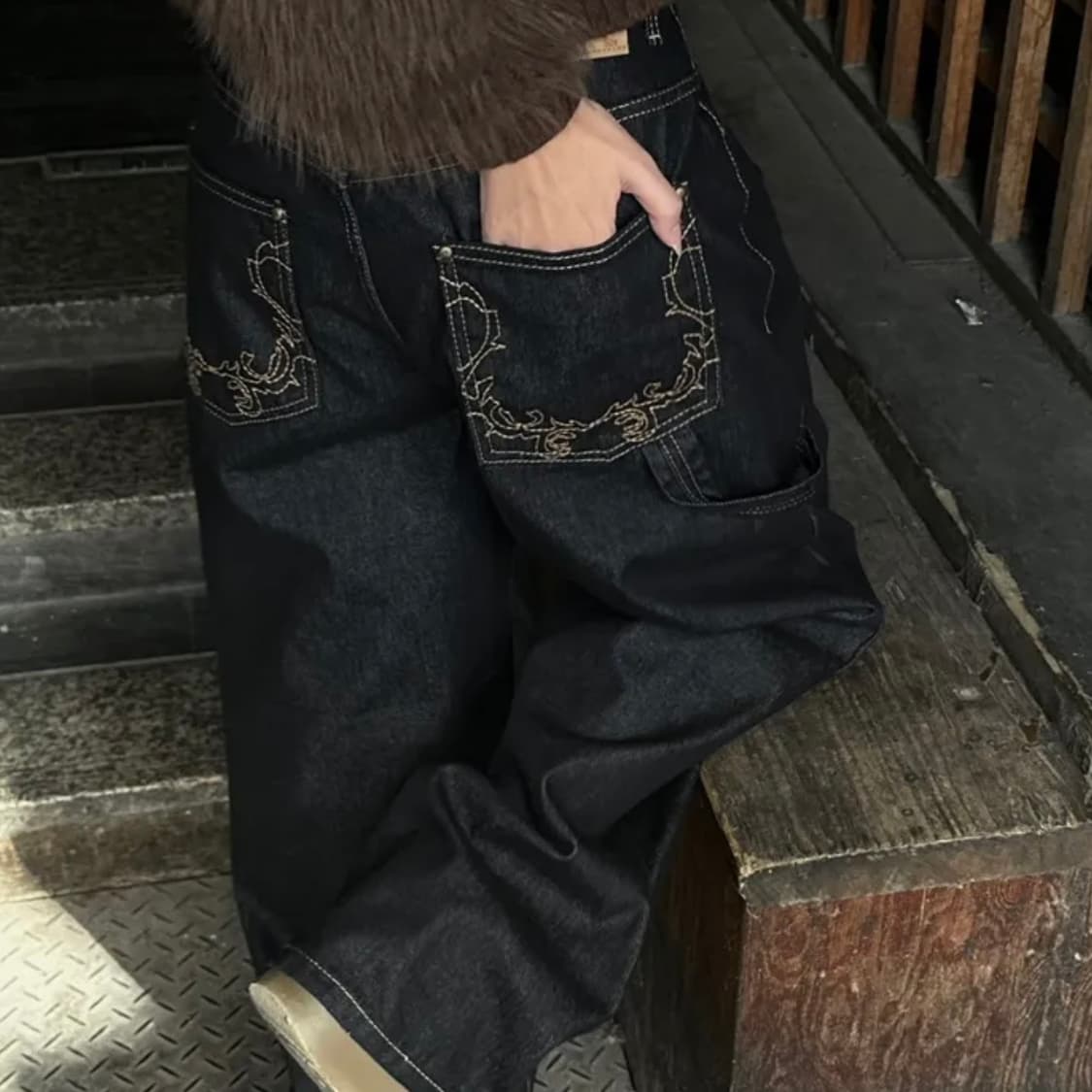 백포켓 옐로우 스티치 생지데님 팬츠 상품이미지1