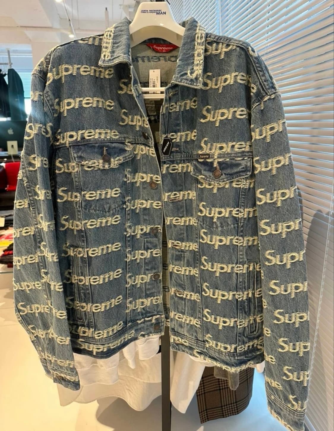 슈프림 데님 트러커 재킷 구할수 없는 SIZE: S 급매 상품이미지1