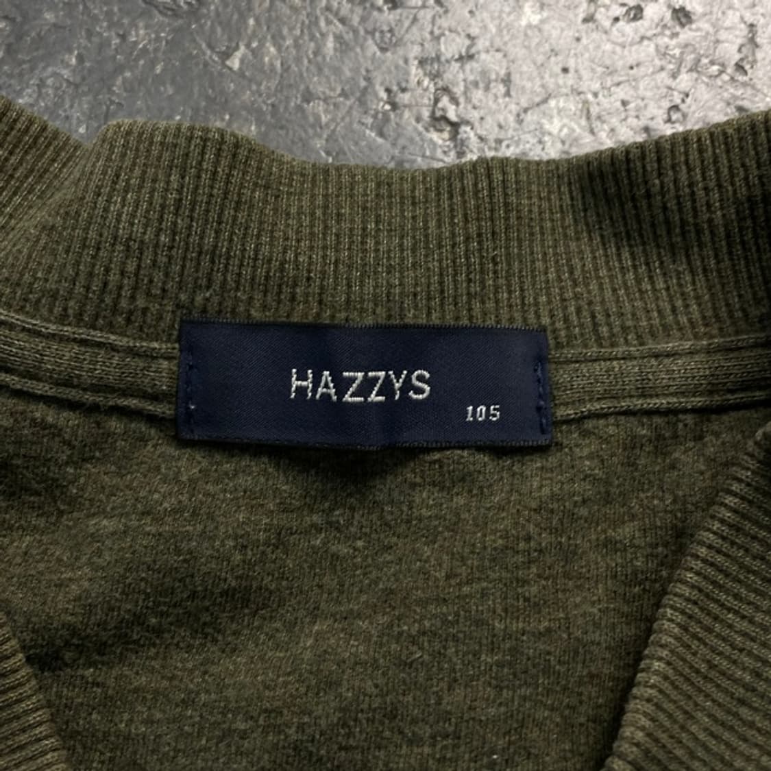 105 헤지스 헨리넥 니트  상품이미지3