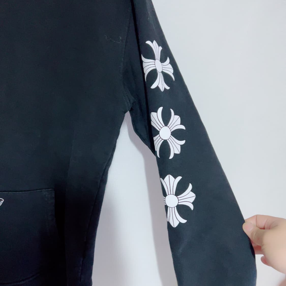 크롬하츠 십자가 프린팅 공용 후드티 상품이미지5