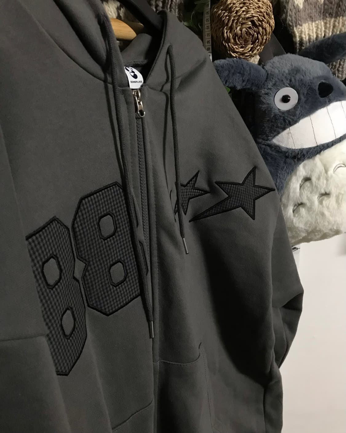 빈티지 차콜그레이 스타패치 자수 투웨이 후드집업 상품이미지2