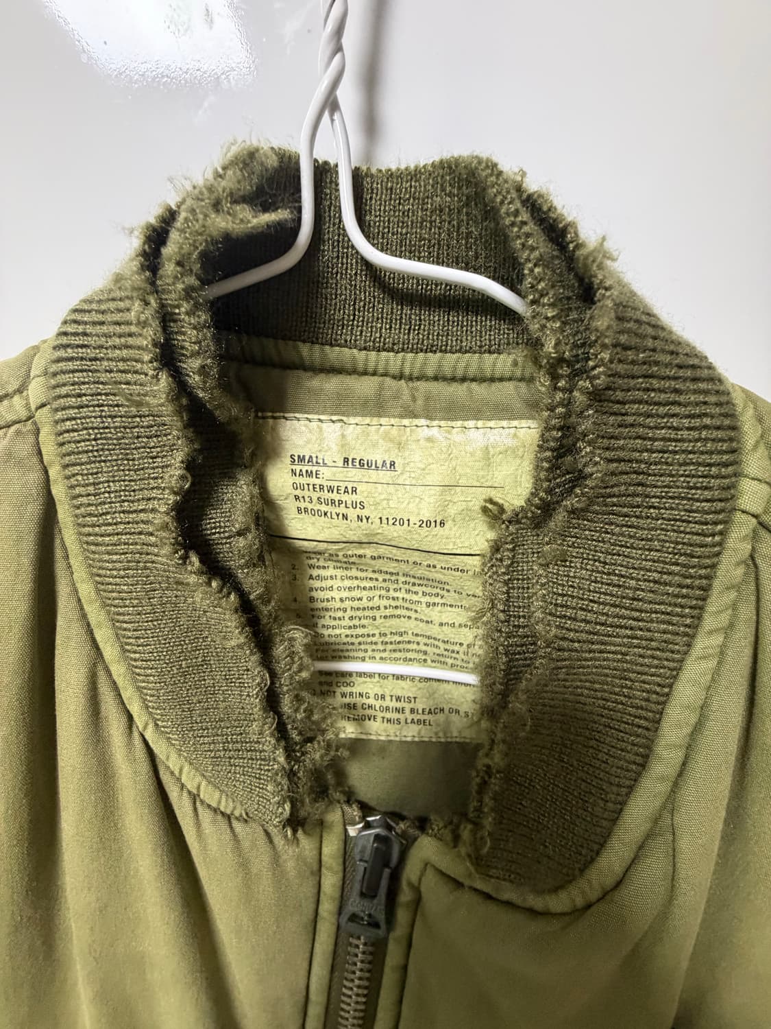 r13 봄버 s사이즈 상품이미지3