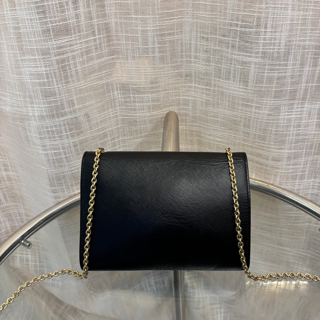 페라가모 바라보우 지니 크로스백     상품이미지6