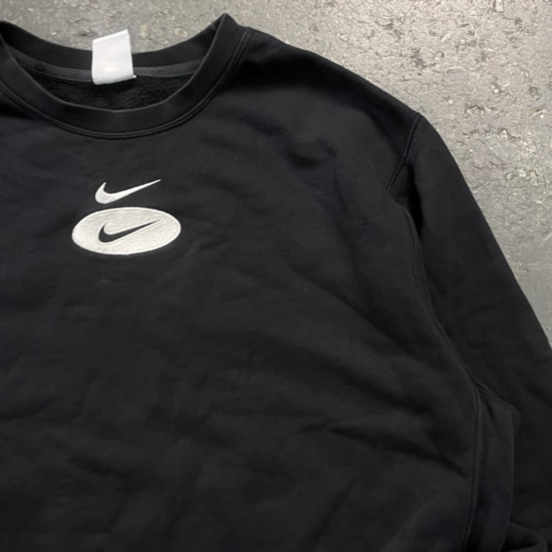 105나이키 올드스쿨 맨투맨 상품이미지2