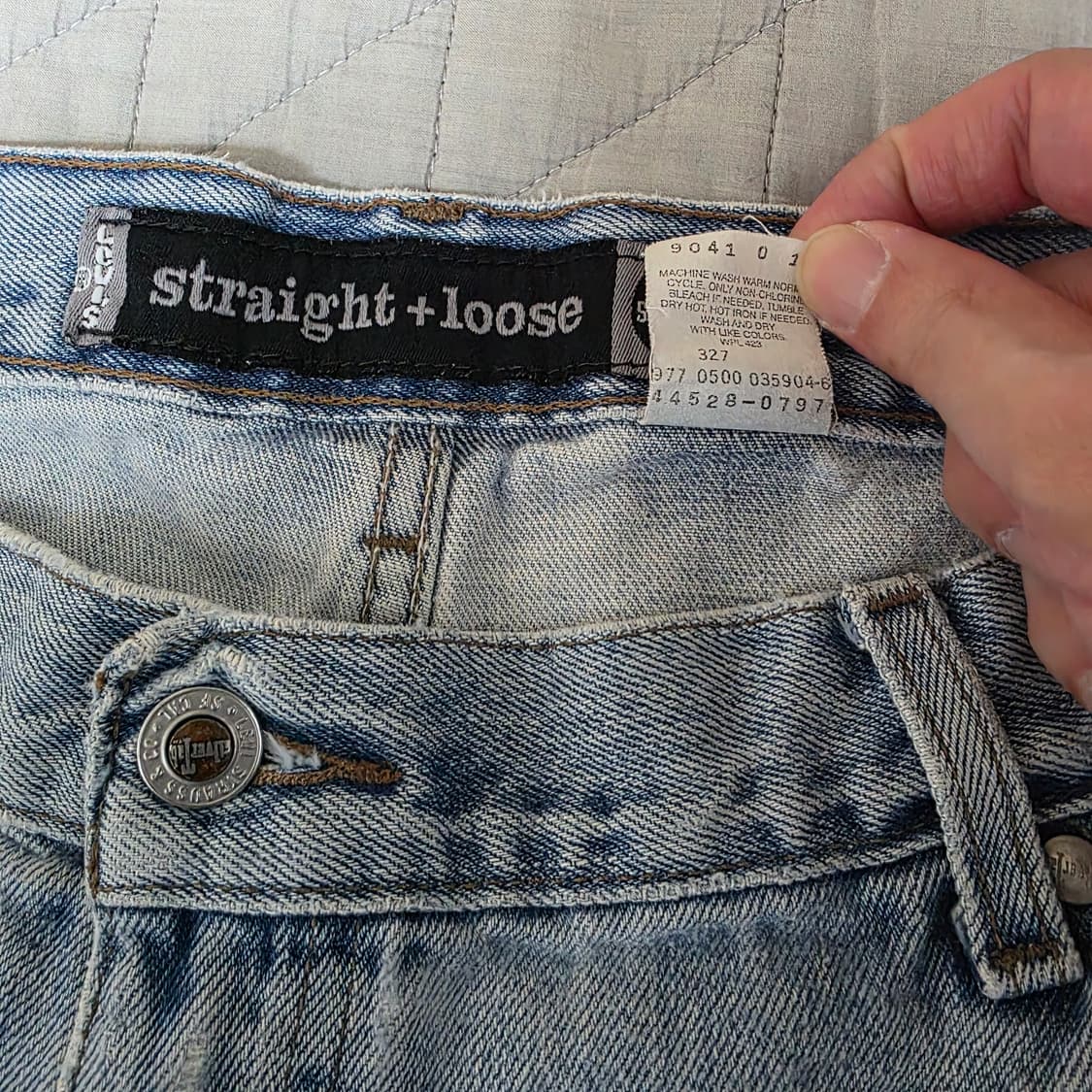 [40X32] 90s 리바이스 실버탭 연청 스트레이트 루즈핏 - 퍽쿨 상품이미지10