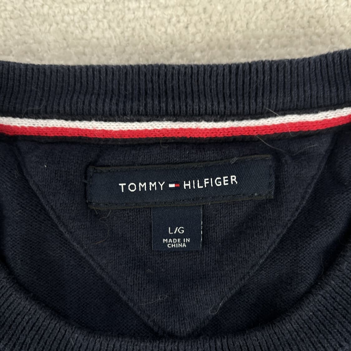 타미힐피거 TH 로고 맨투맨 네이비 L 상품이미지2