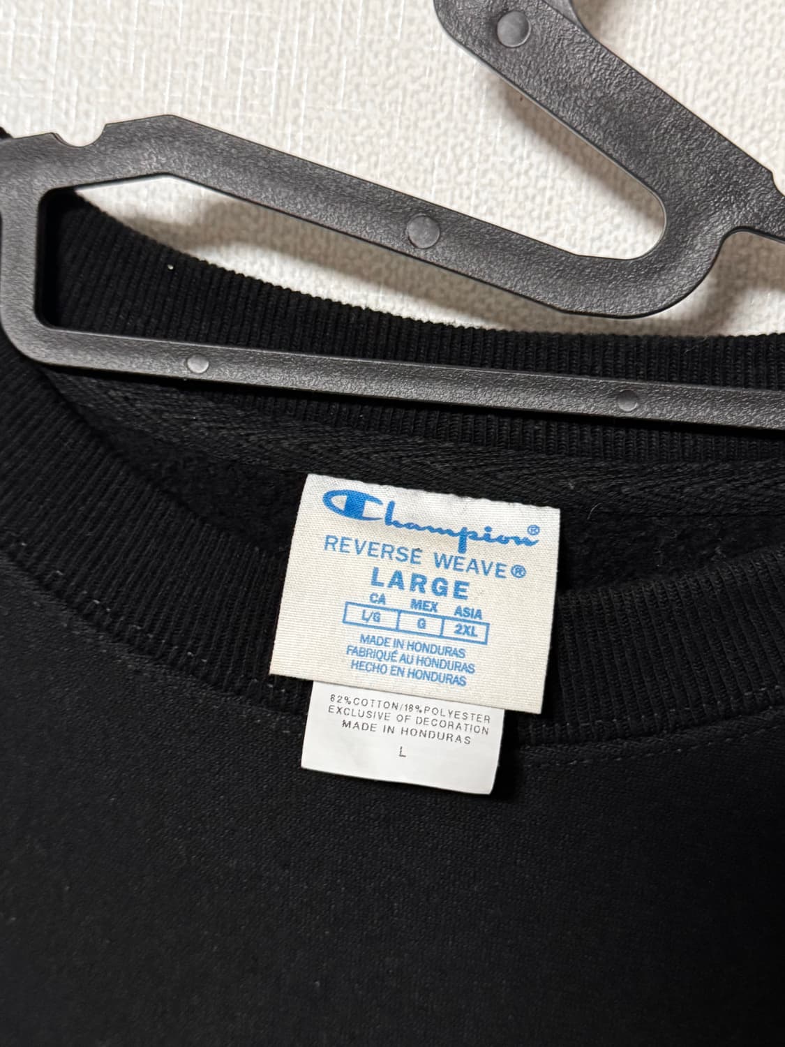 챔피온 빅로고 리버스위브 블랙 맨투맨 상품이미지4