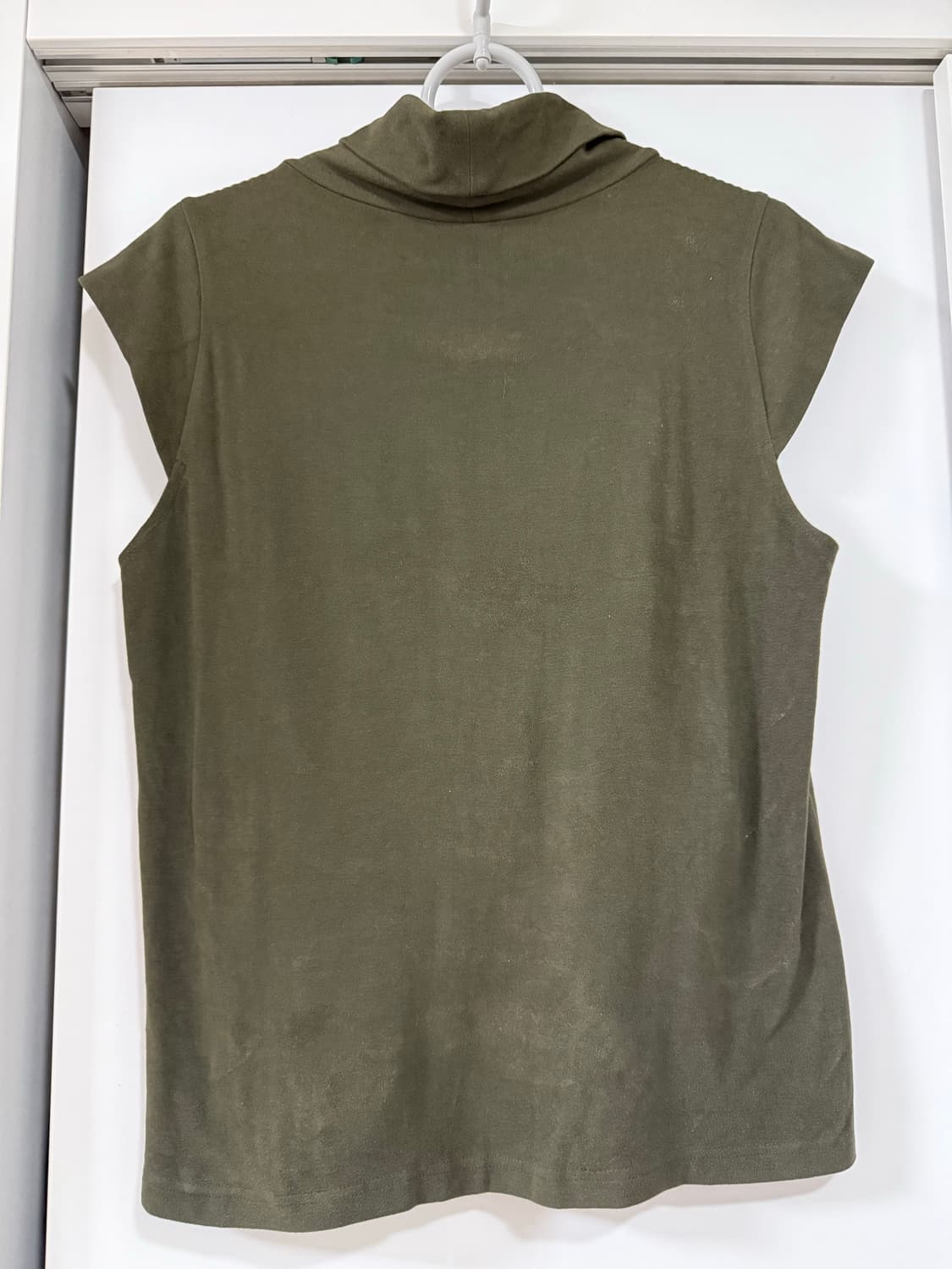 Khaki knit vest 상품이미지4