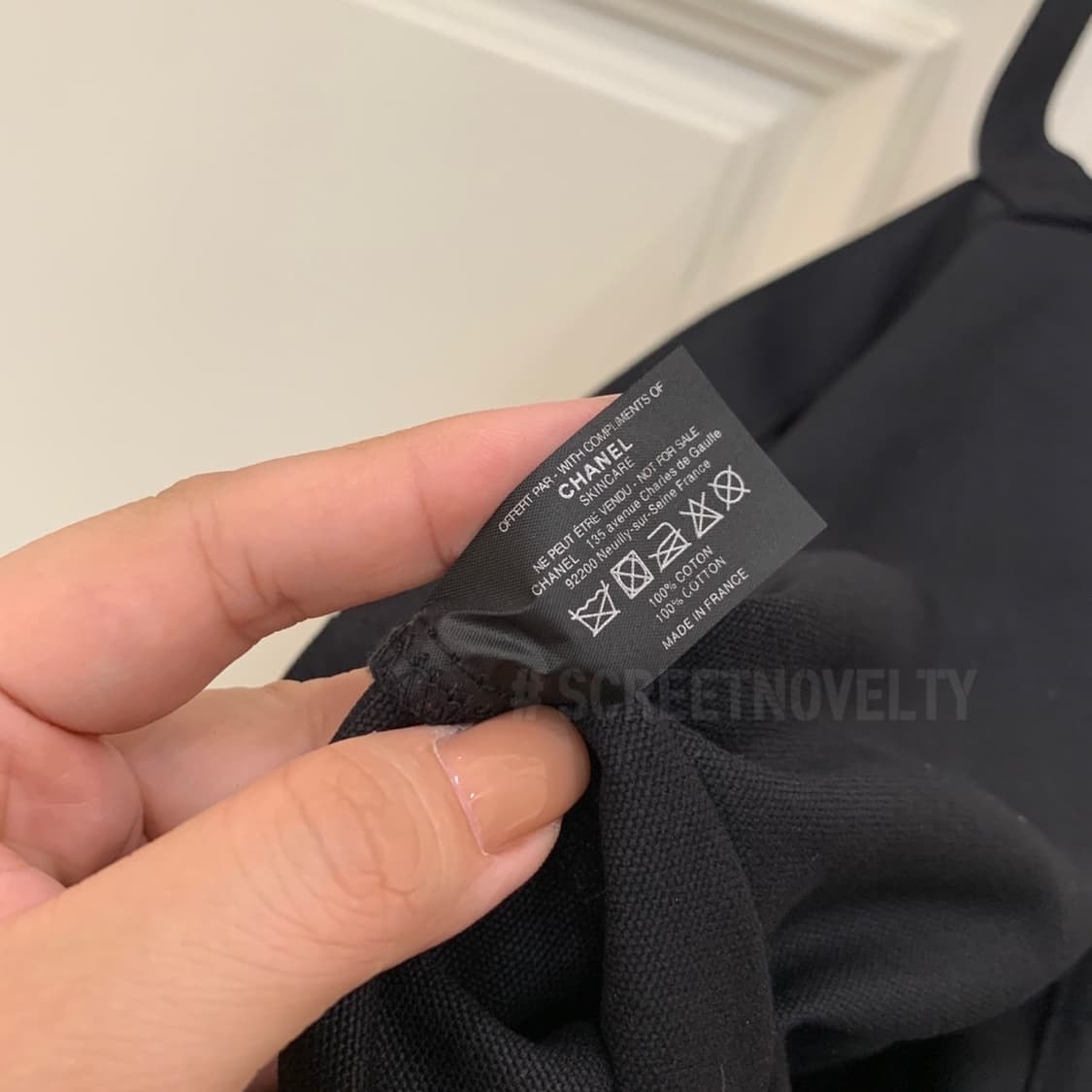 샤넬뷰티 NO.1 까멜리아 에코백 블랙 상품이미지8