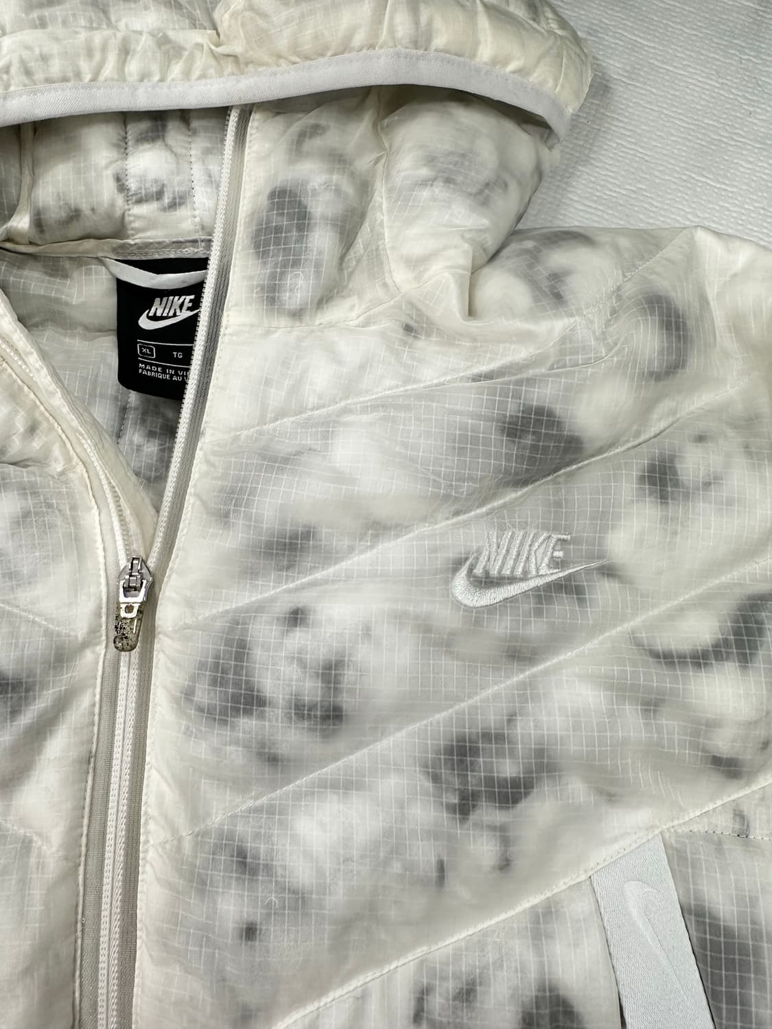 나이키 경량패딩 XL 사이즈 상품이미지2