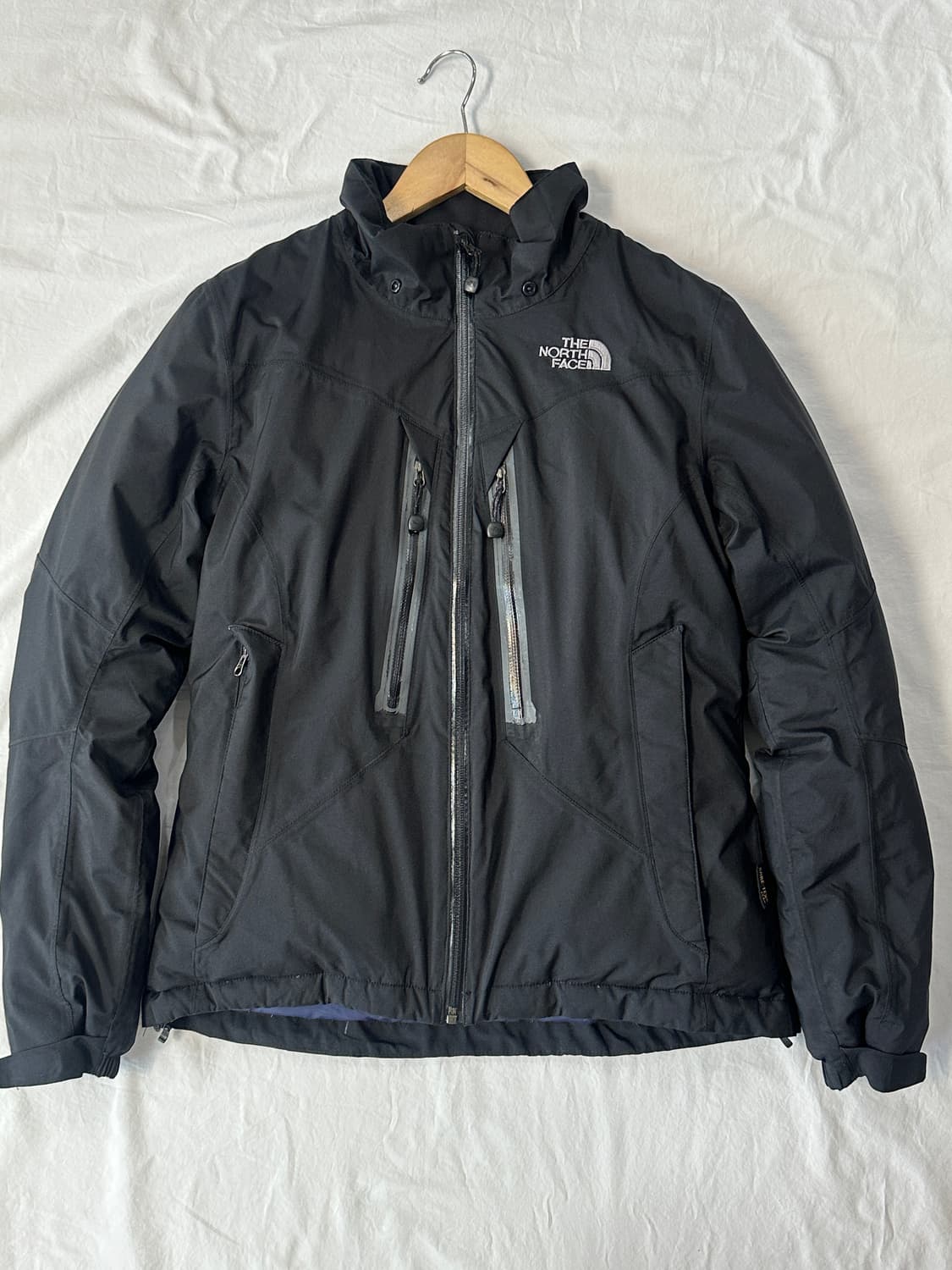 노스페이스 고어텍스 구스다운 패딩 상품이미지1