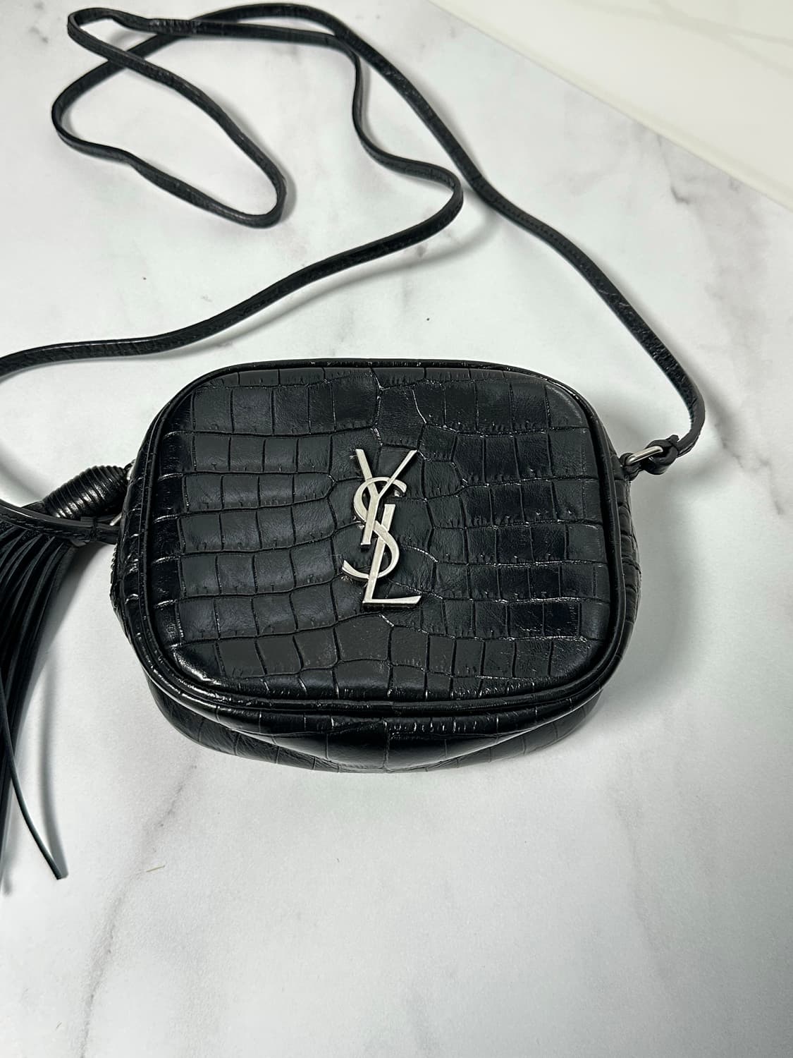 [A+ 정품] 생로랑 크로커다일 블로거 크로스백 상품이미지1