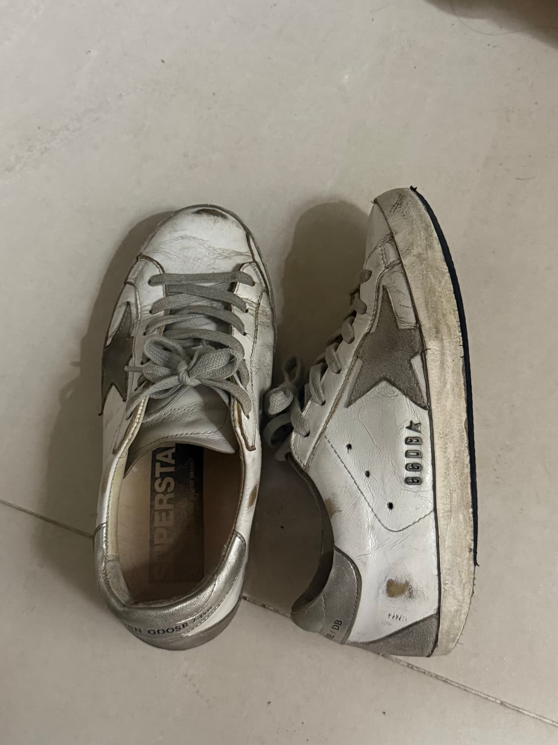 골든구스 스니커즈 상품이미지2