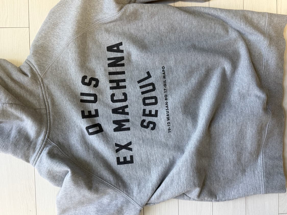 데우스 서울컬리지 후드 상품이미지3